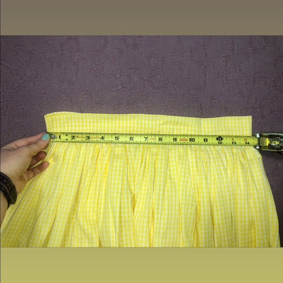 Vintage Skirt 💛 - Picture 8 of 9